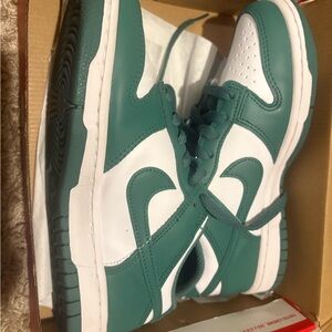 Dunks